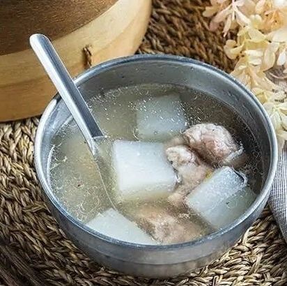菜頭排骨湯